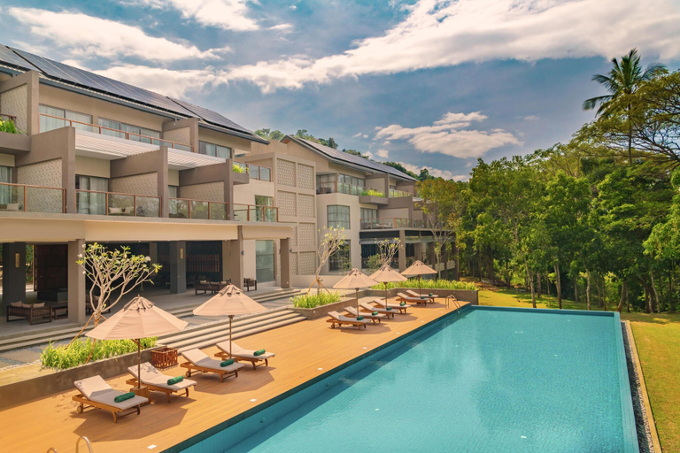Sport & Beauty 3, Jetwing Kandy Gallery, A Luxury Reserve, Kundasale