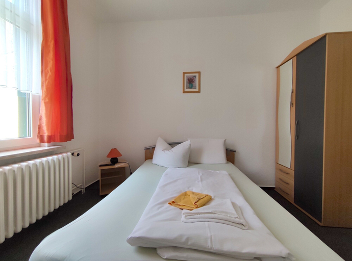 Bedroom 3, Hotel Waldmühle, Harz