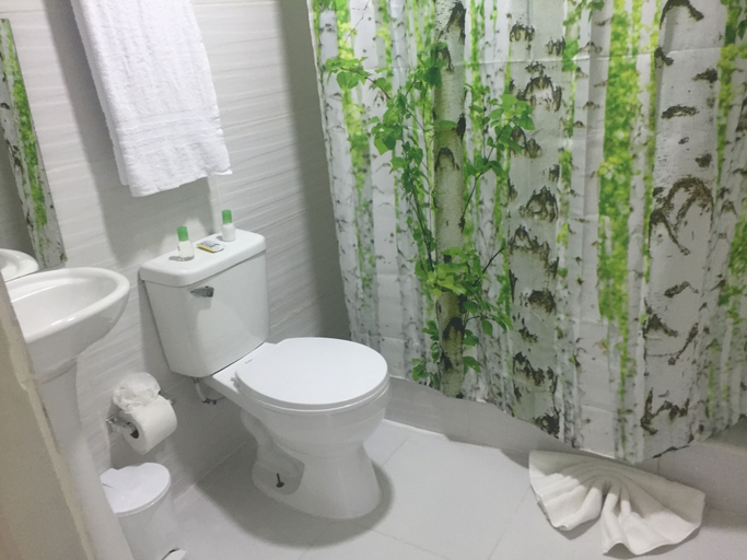 Bathroom 5, Hostal Arboleda, Distrito Nacional