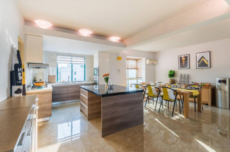 Ri Yue Xing Cheng Apartment 19, Ningbo