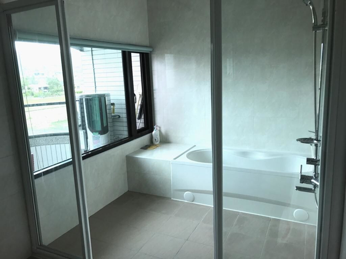 Bathroom, Yin Mama Warm House, Yilan