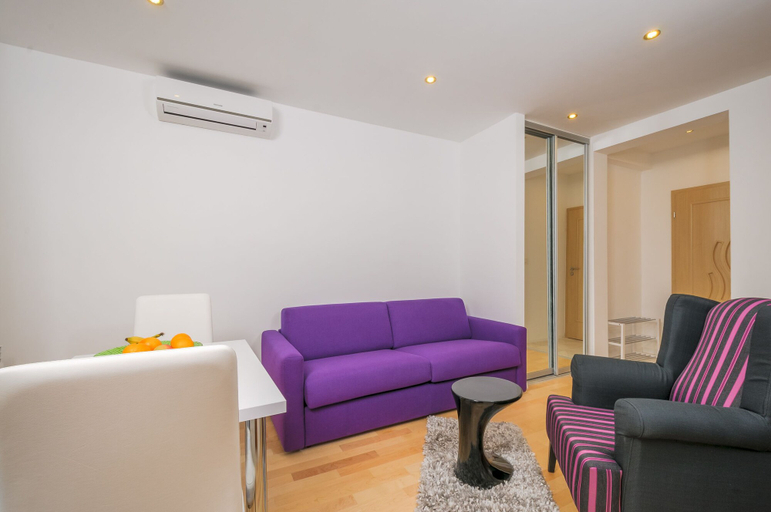 Others 5, Apartments Zuvela, Split