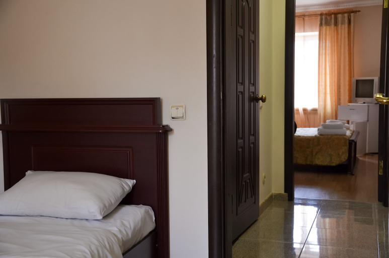 Bedroom 2, SunHotel, Predgornyy rayon