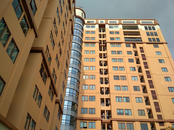 Exterior & Views 3, Elegant 2BR Apartment at Grand Setiabudi By Travelio, Bandung