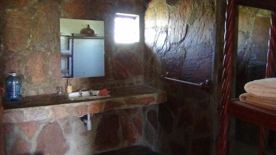 Bathroom, Narasha Guest House, Narok West