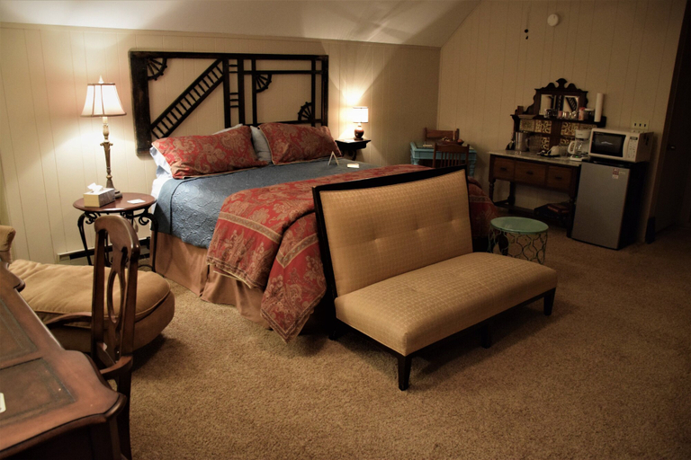Bedroom 3, The Hiding Place B&B, Warren