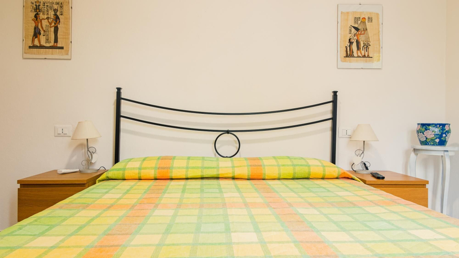 Bedroom 3, La Casa di Nonna Agnese - Italian Homing, Brescia
