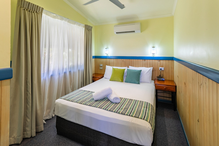 Bedroom 3, Cairns Coconut Holiday Resort, Cairns