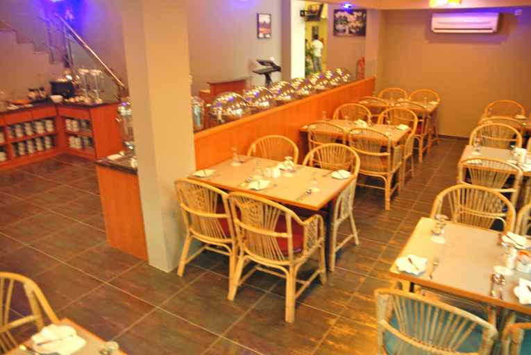 Food & Drinks 5, The Pavilion Hotel, Sandakan