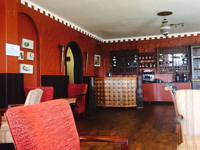 Food & Drinks 5, Tafaria Castle, Ndaragwa