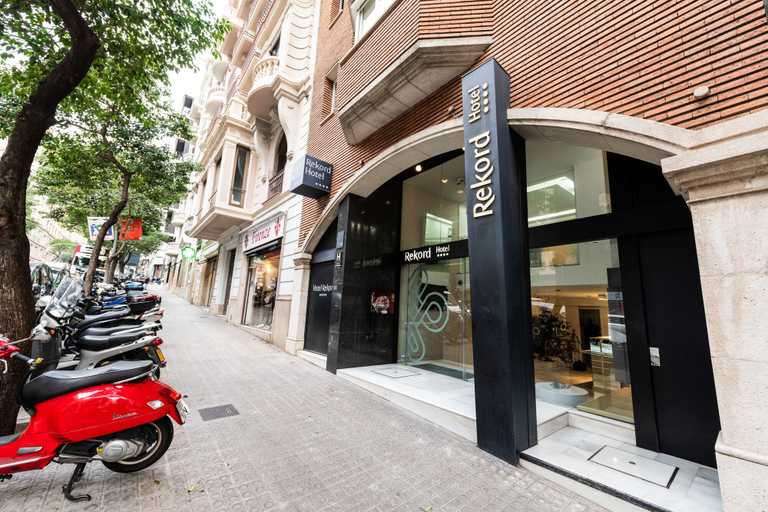 Exterior & Views 2, Atenea Rekord Suites Barcelona, Barcelona
