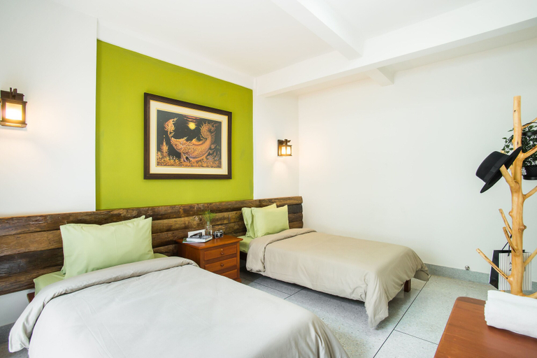 Bedroom 4, Banthat Thong Hostel, Bang Rak