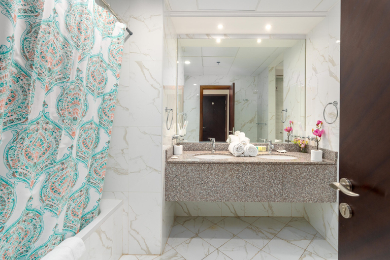 Bathroom 5, GLOBALSTAY. Private Pool Villas and Townhomes, Dubai