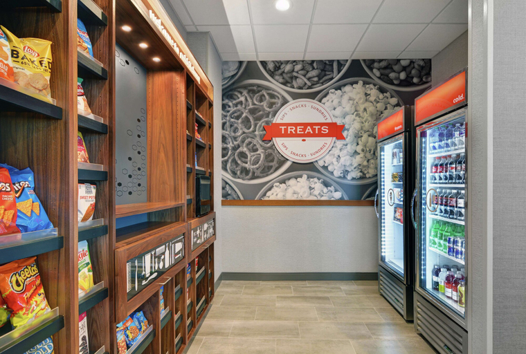 Others 5, Hampton Inn & Suites Middleburg, Clay