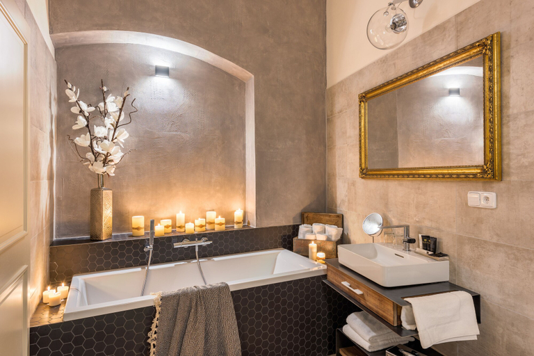 Bathroom 3, MOOo by the Castle, Praha 6