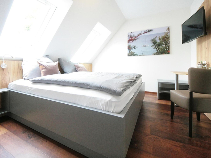 Bedroom 4, Hotel Birkensee, Region Hannover