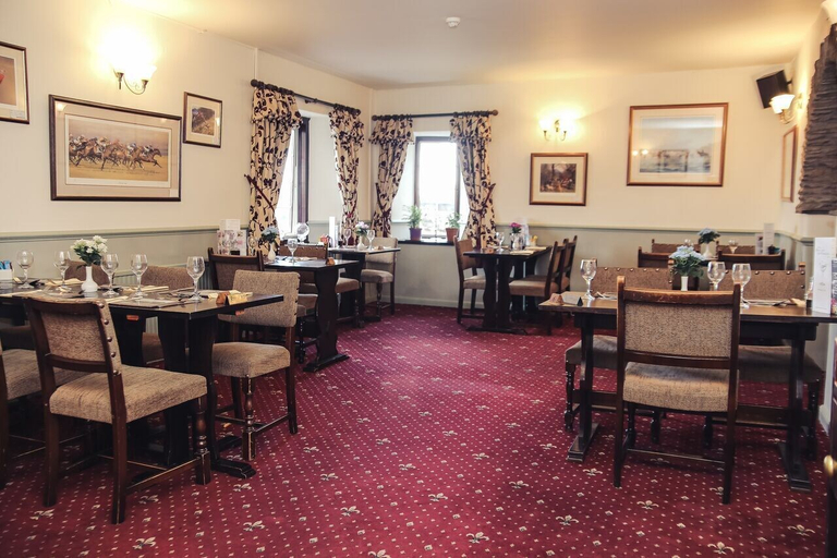 Food & Drinks 4, The Rest and Be Thankful Inn, Somerset