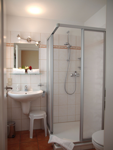 Bathroom 5, Altes Doktorhaus, Waldeck-Frankenberg