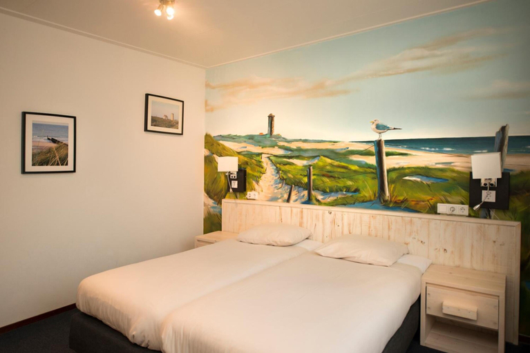 Bedroom 3, Hotel De Burg, Veere