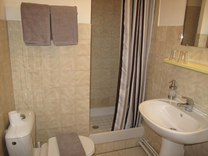Bathroom 5, Nouvel Hôtel, Var