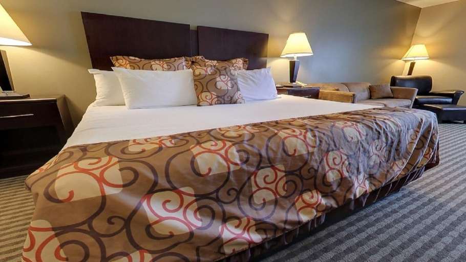 Bedroom 3, Econo Lodge, Burke