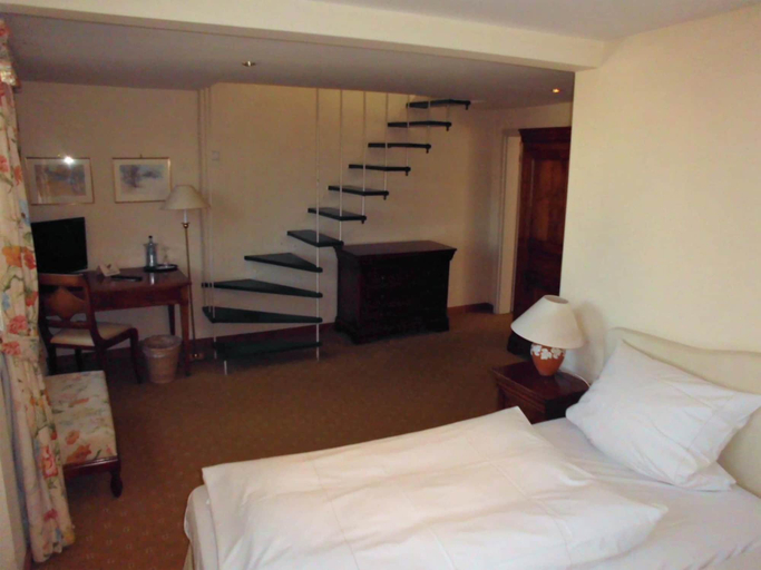 Bedroom 3, Freihof, Rhein-Neckar-Kreis