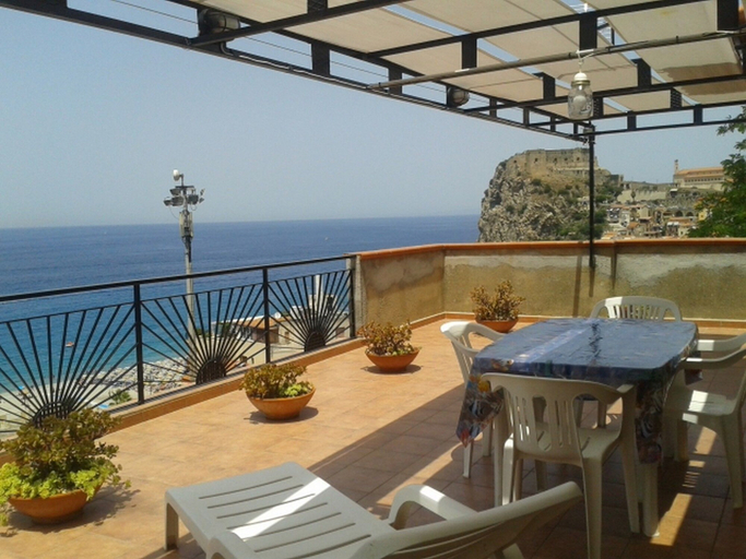 Others 3, Le Terrazze su Scilla, Reggio Di Calabria