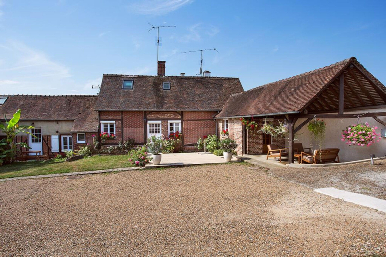 Exterior & Views, Clos d'Allonne, Oise