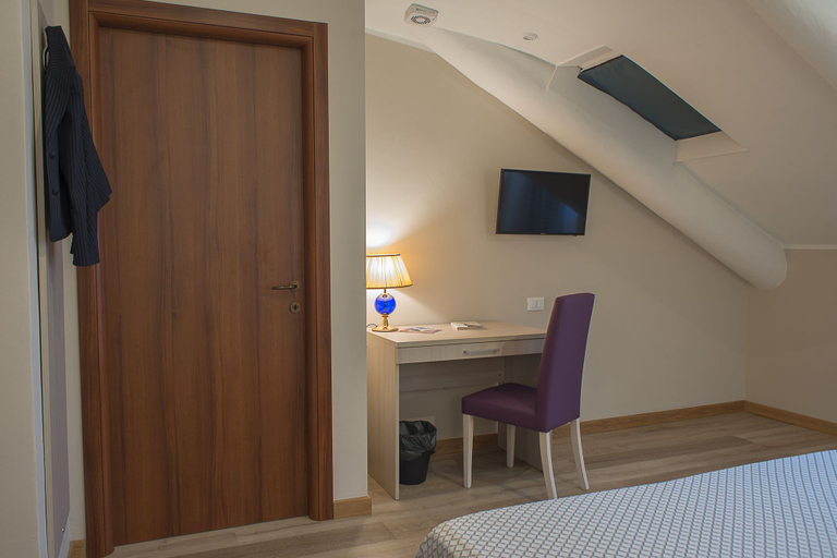 Bedroom 3, Hotel Torino Porta Susa, Torino