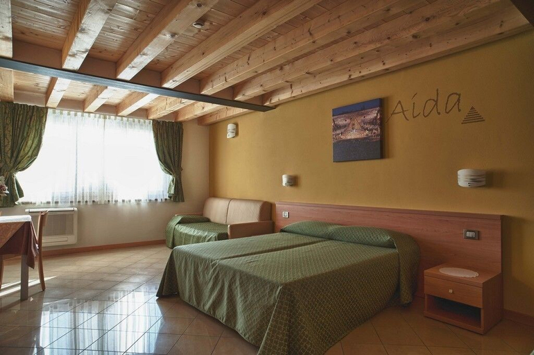 Bedroom 3, Casa Citella, Verona
