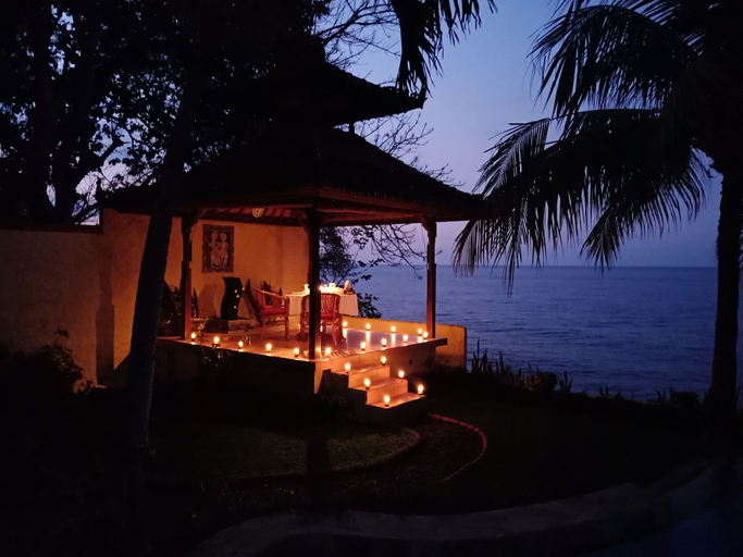 Exterior & Views 2, Teluk Indah Beach & Pool Villa, Buleleng