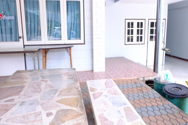 Others 4, Jor Koo City Hotel, Ban Chang
