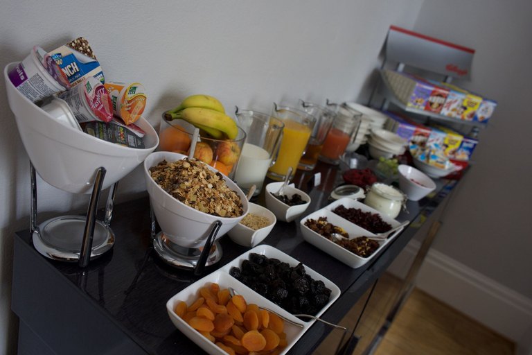 Food & Drinks, Cartref Guest House, Cumbria