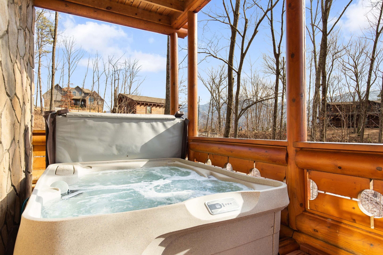 Bathroom 3, Hibernation Station, Sevier