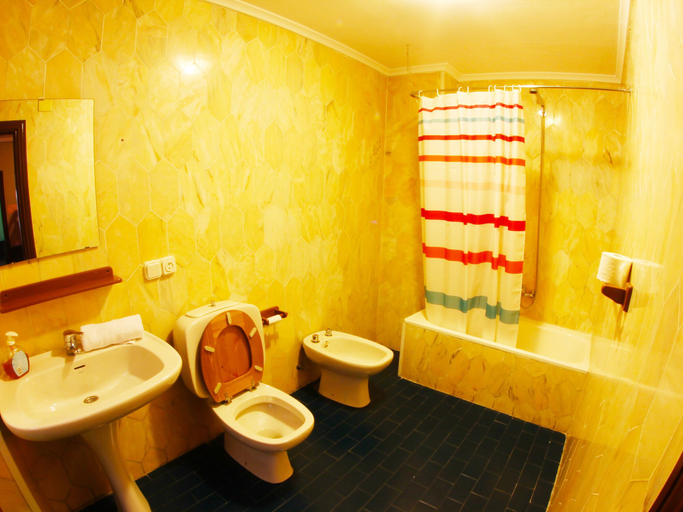 Bathroom, Hostel Escapa2, Salamanca