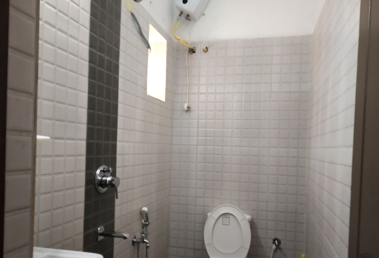 Bathroom 3, Kiara Hotel Goa, North Goa