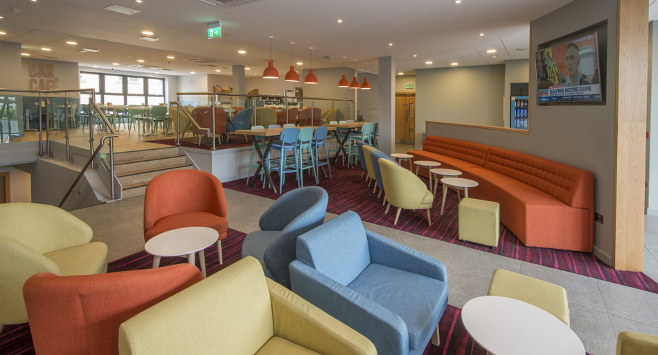 Food & Drinks 5, Travelodge Plus Galway