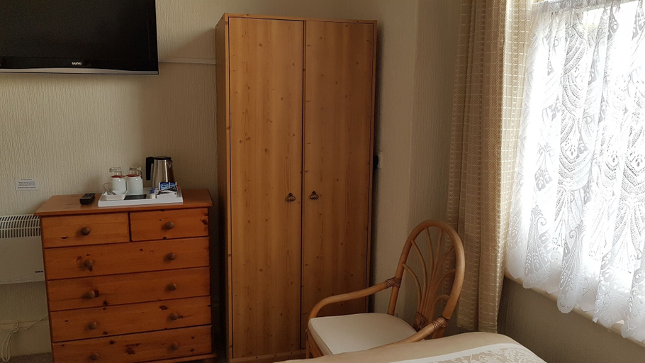 Bedroom 3, The Wycliffe Guest House, Kent