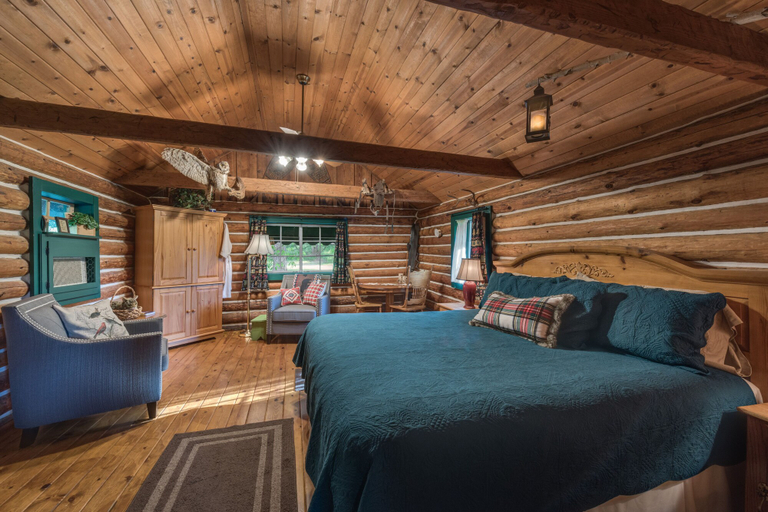 Bedroom 4, The Davies Family Inn, El Dorado