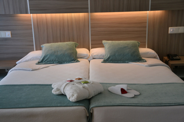 Bedroom 3, Hotel Serrano, Madrid