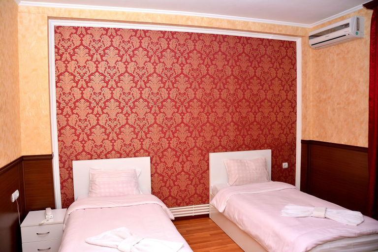 Bedroom 2, Vayk Hotel and Tourism Center