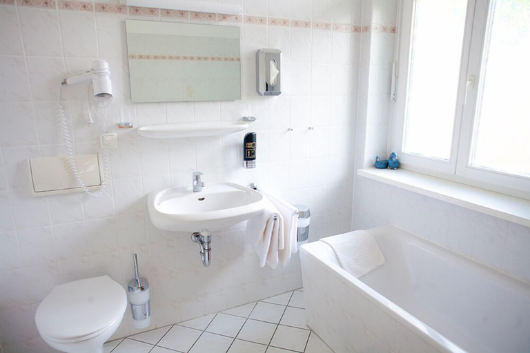 Bathroom 5, Haus am See, Barnim