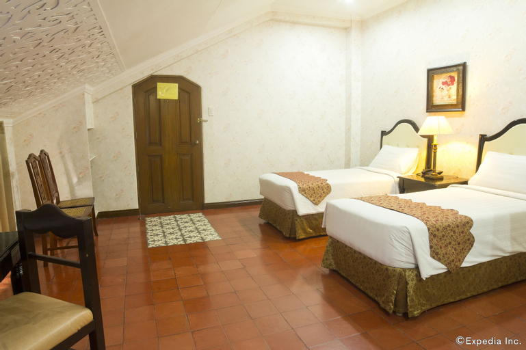 Bedroom 16