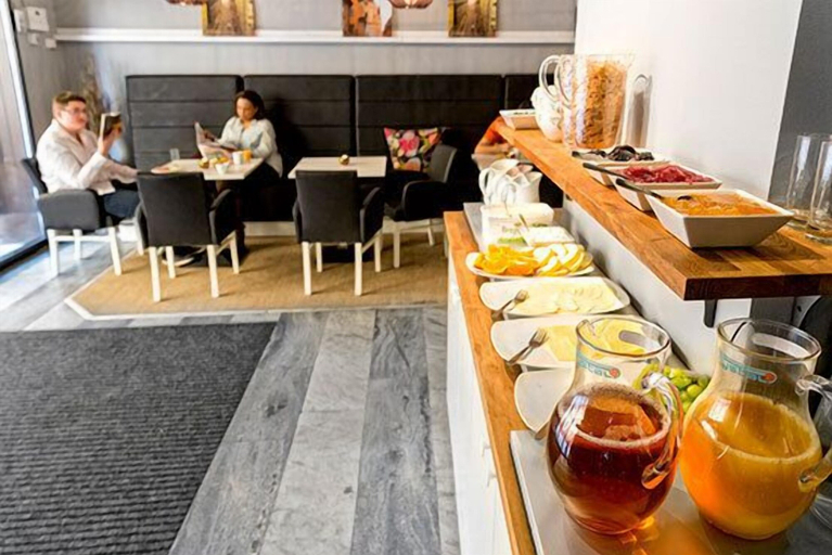 Food & Drinks 4, Mosebacke Hostel, Stockholm