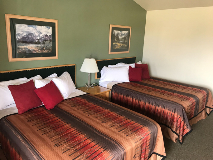 Bedroom 2, Green Gables Inn, Park