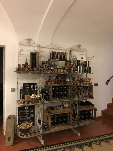 Food & Drinks 5, Finca Bell-Lloc, Girona