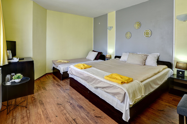 Bedroom 4, Guest House Slunchev Cviat, Rakitovo
