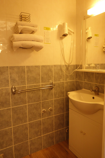 Bathroom 5, Hotel le Préjoly, Alpes-Maritimes