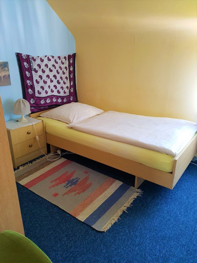 Bedroom 3, Pension Falter, Düren