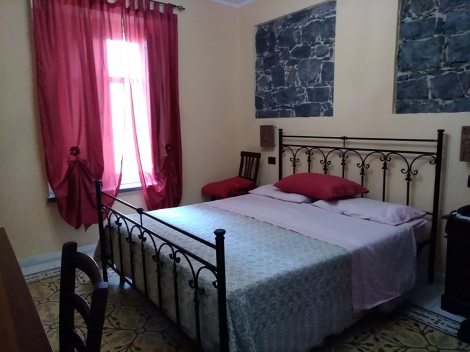 Bedroom 3, La Corte di Lucina, Oristano